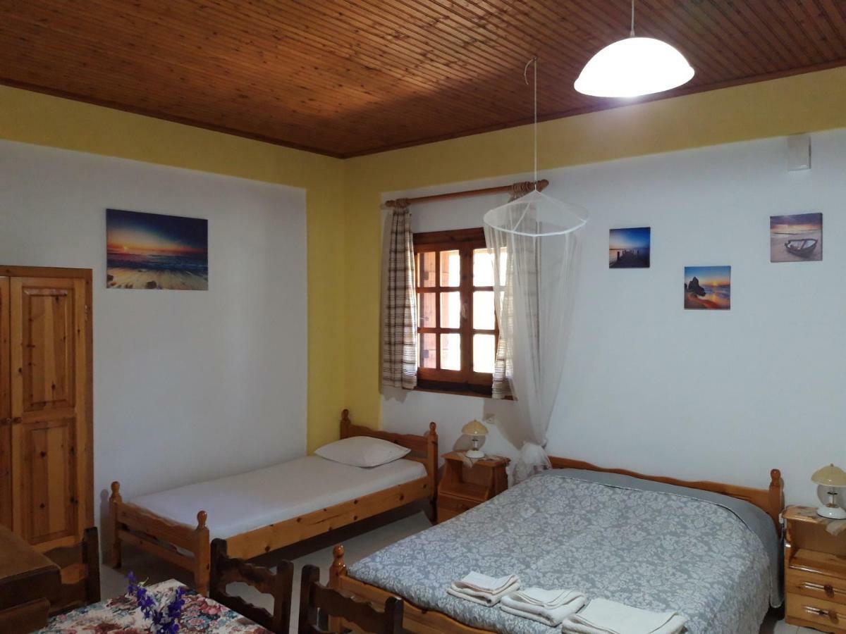 Koutadelias Rooms Kálamos Extérieur photo